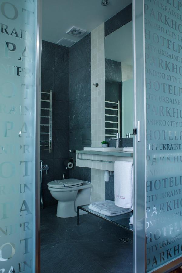 Park Hotel Dnjepropetovsk Buitenkant foto